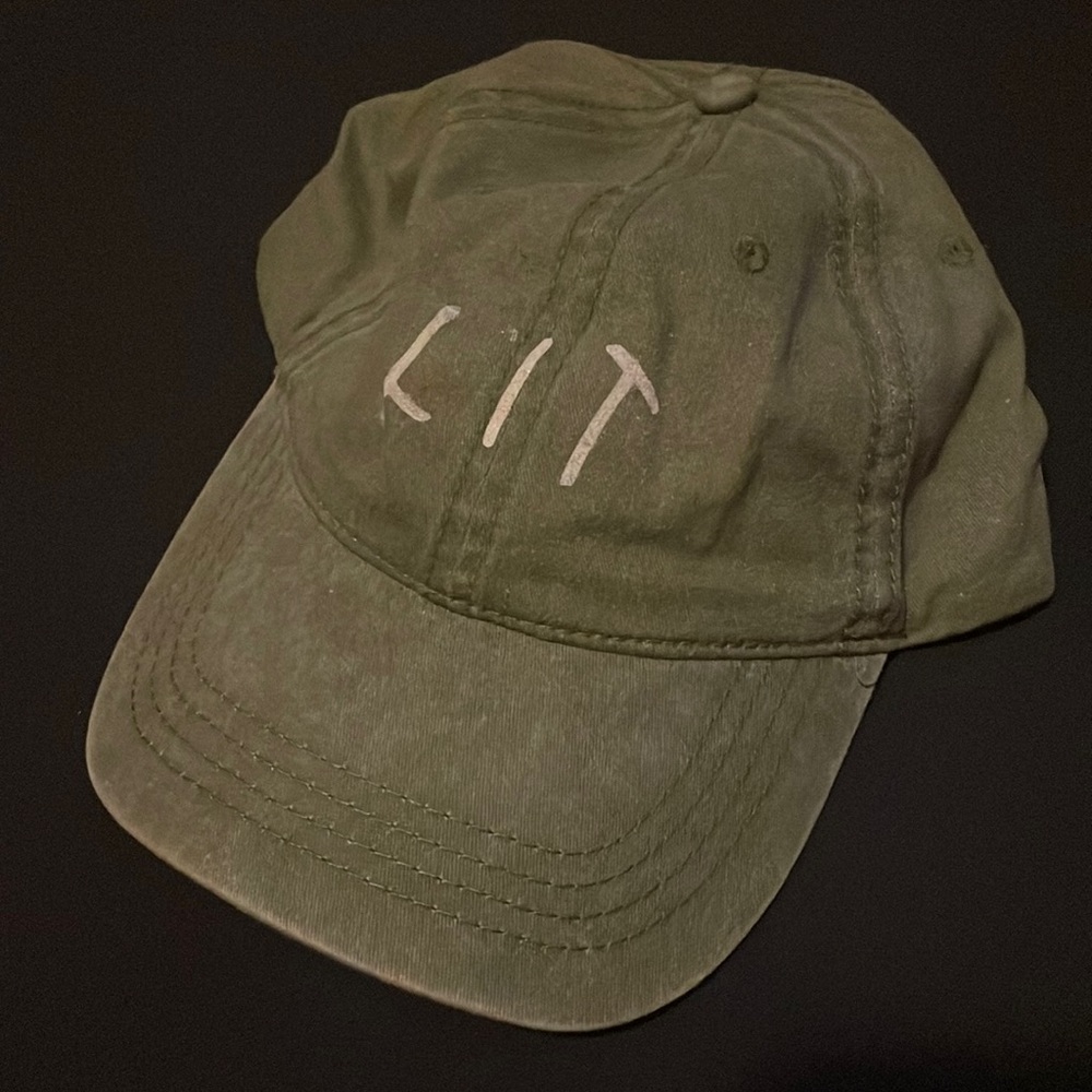 Lit army green hat